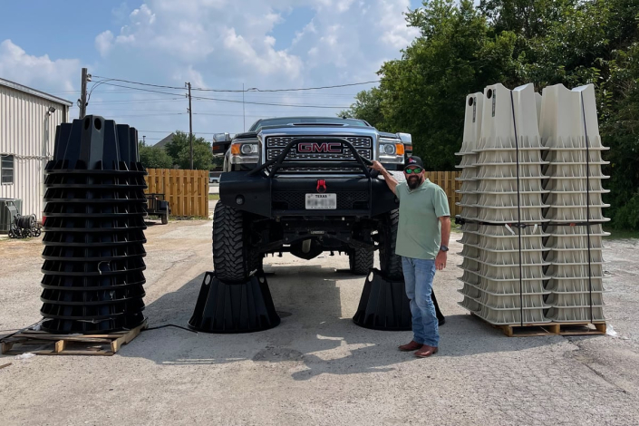 24 inch and 12 inch DuraPlas Tuff Stands 24 inch (left) and 12 inch (right) DuraPlas TuffStand are built for strength.